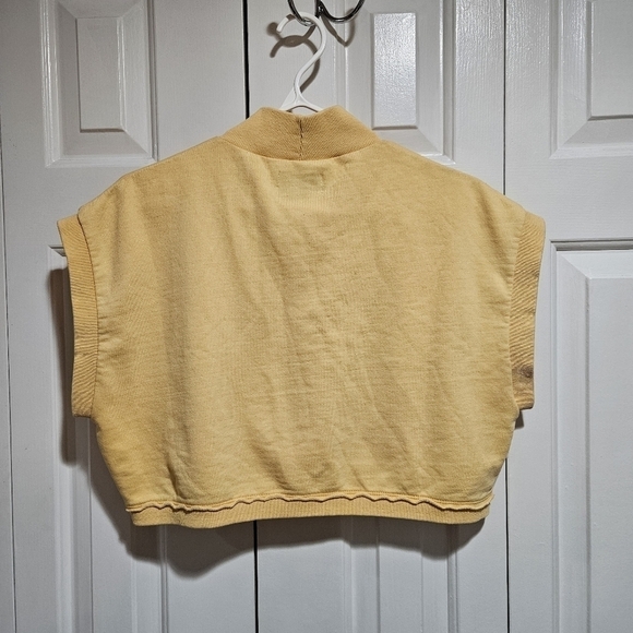 URBAN Outfitters Sun Yellow Crop Top Size Medium - Picture 7 of 7